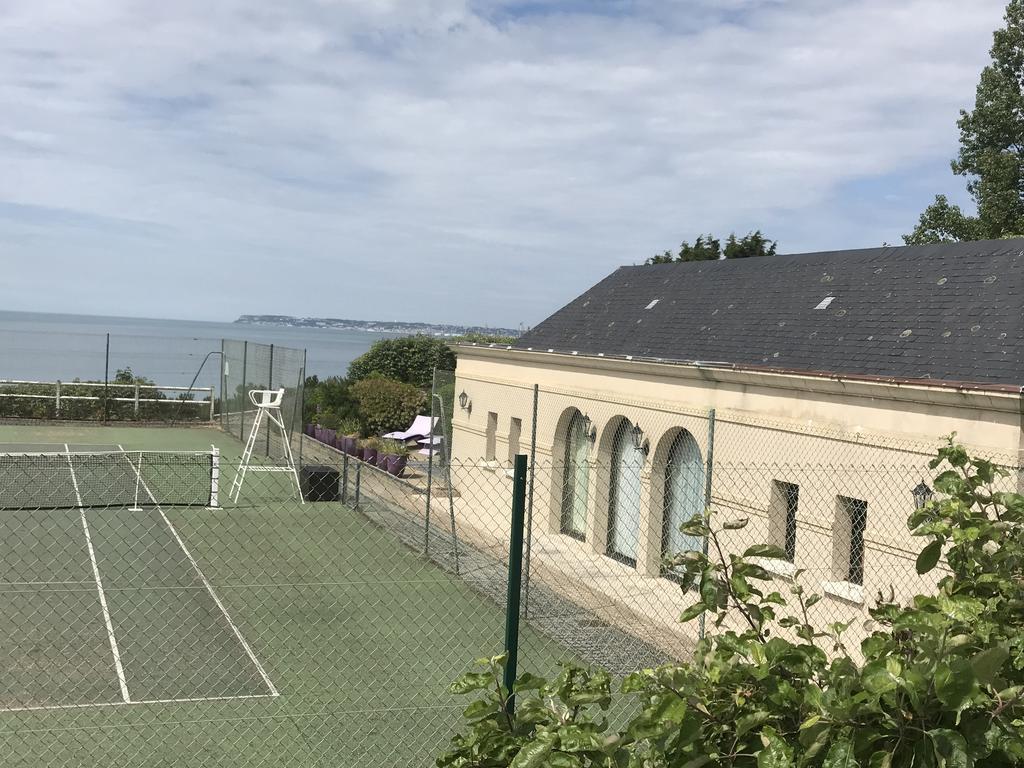 Cottages Domaine Du Grand Bec Villerville Buitenkant foto